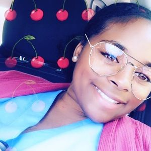 Meet your Posher, Janiesha